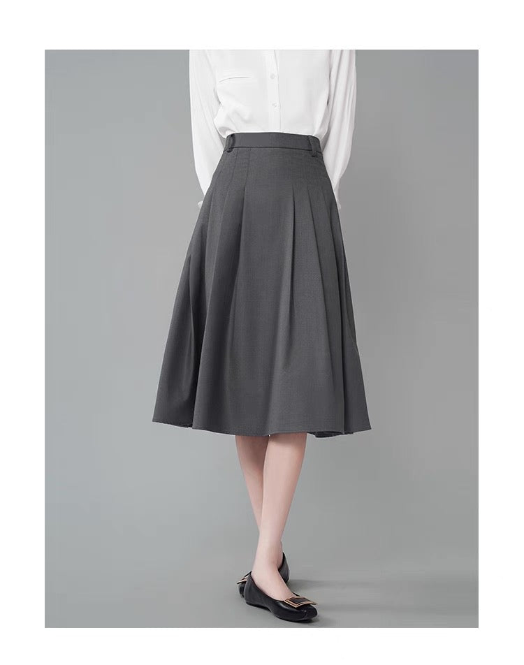 Women's Grey High - Waisted A - Line Flowing Pleated Skirt in Suit Style, Ideal for Workplace Interviews and Formal Attire